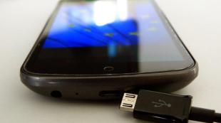 Vývod USB konektora Vývod nabíjacej zásuvky pre tablet Samsung Galaxy Tab